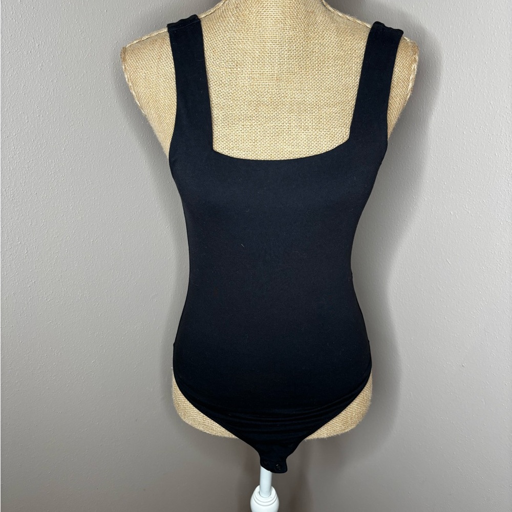 Old Navy Black Sleeveless Square Neck Bodysuit Size Small
